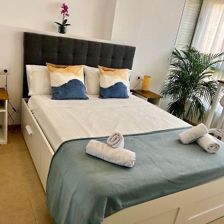 Small Apartament By The Sea Málaga Kültér fotó